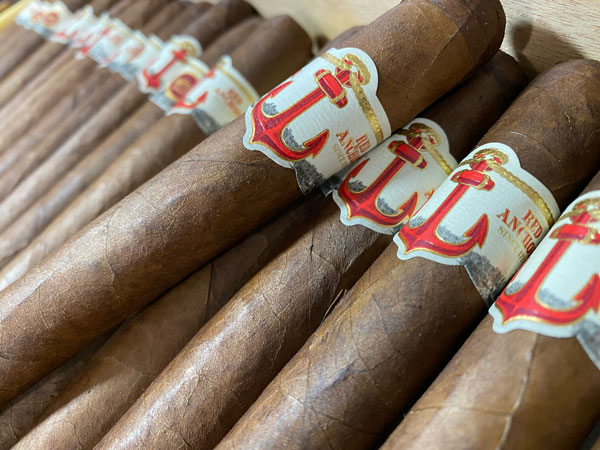 United Cigars | Red Anchor