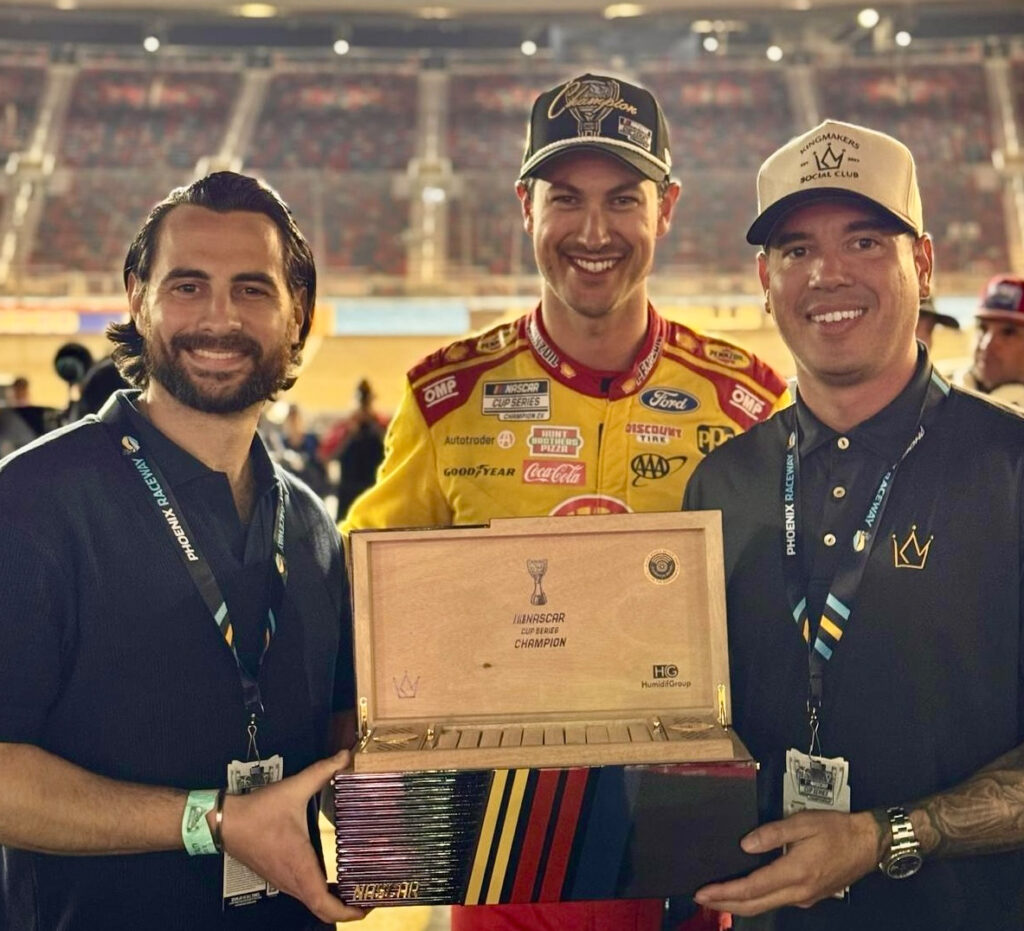 HumidifGroup, Kingmakers Cigars | for NASCAR Cup Series Humidor