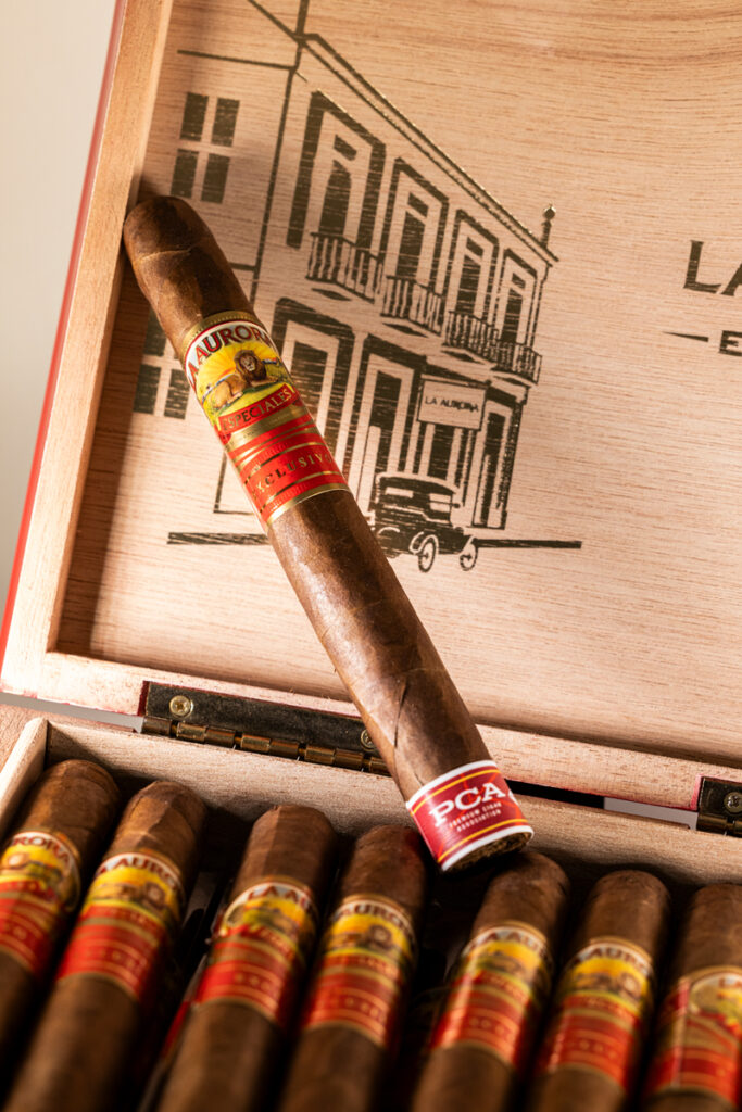 La Aurora Especiales | PCA Exclusive