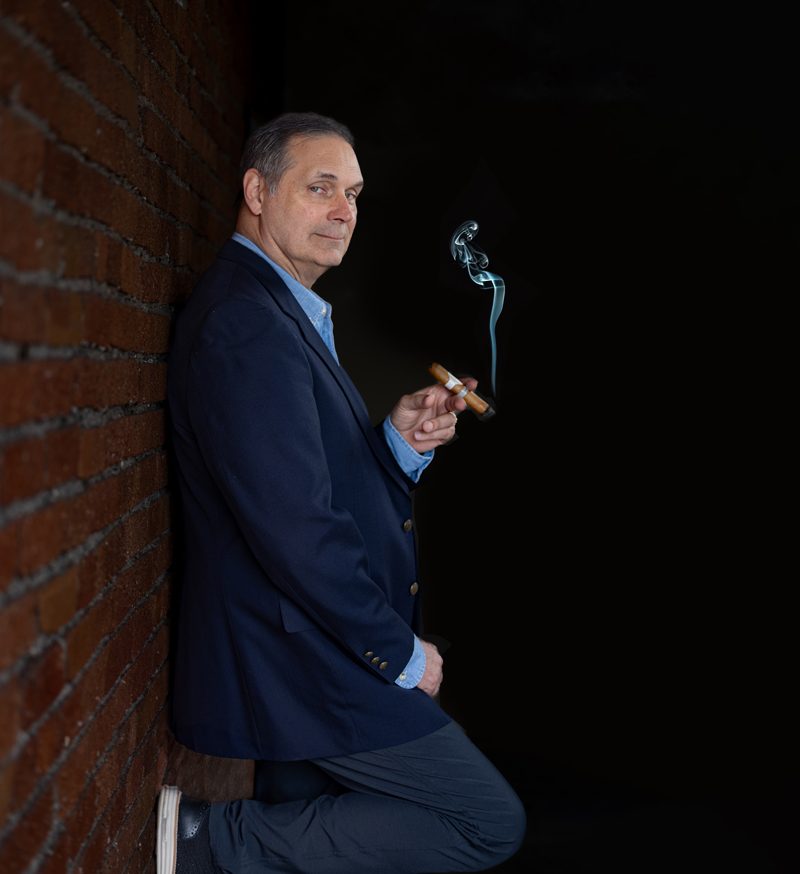 Rocky's Cigars | Mike Glynn, Ph: Rick Policastro