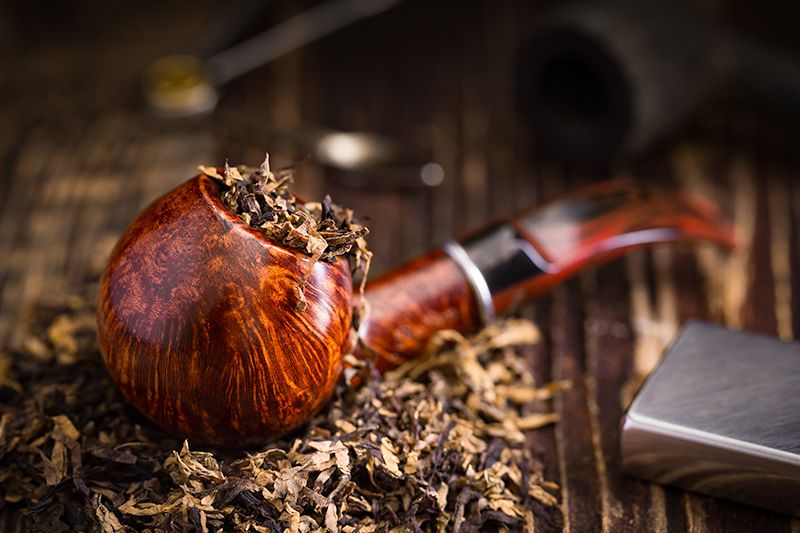 Cigar Lounge or Tobacconist: The Difference Pipes Can Make