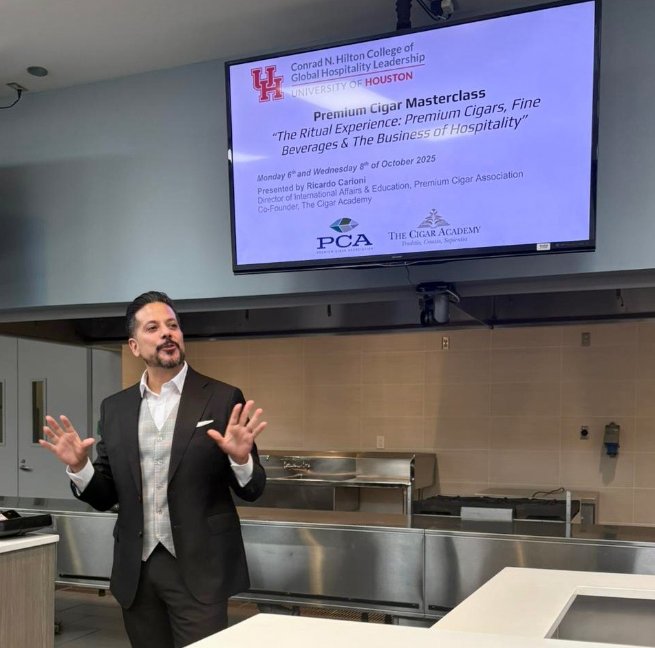 University of Houston | Ricardo Carioni