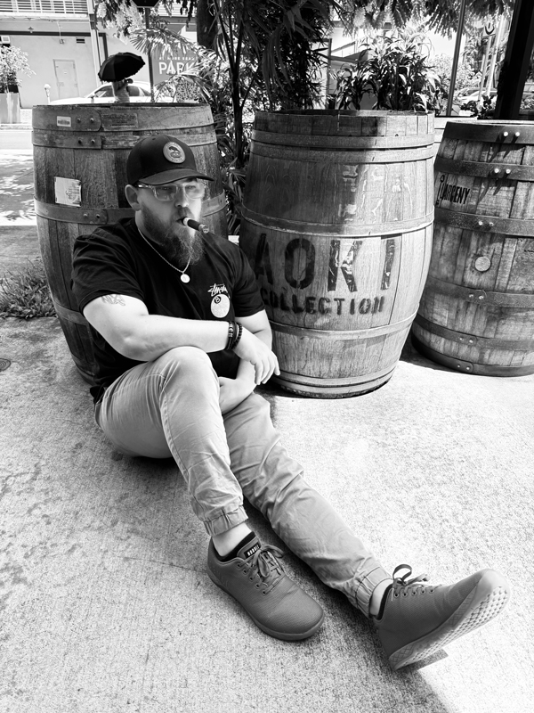 Stolen Throne Cigars | Robert "Lee" Marsh