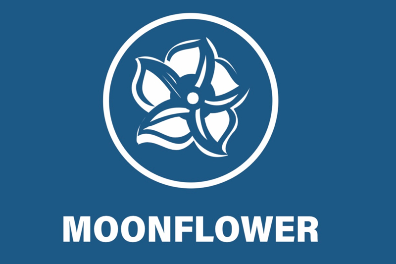 Crowned Heads | Moonflower