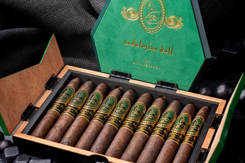 La Flor Dominicana | Andalusian Bull Maduro